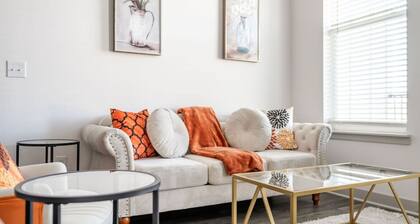 Stylish Stay | Near Everything!