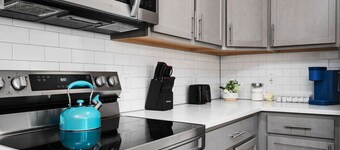 Stylish Stay | Near Everything!