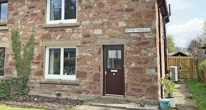 Seasgair is a cosy property located in Dingwall, close to all local amenities.