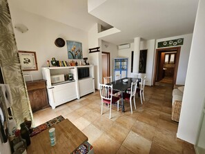 Villa, 4 Bedrooms | Dining room - Villa Domo Sardo - Masone Pardu (Castiadas)