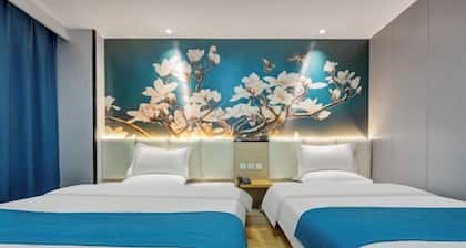7 Days Inn (Zibo Zhou Village Gushangcheng Street)