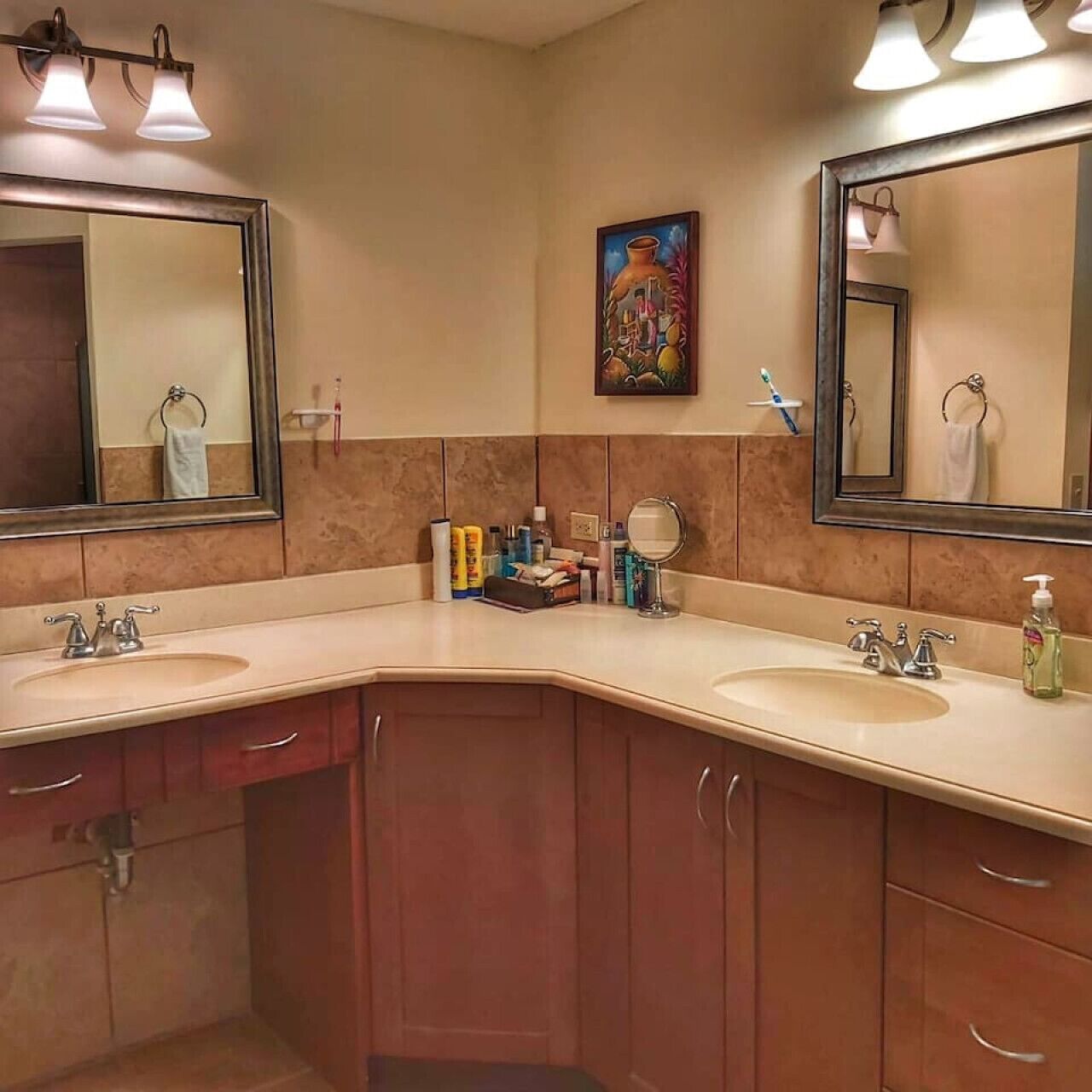 Hårtørrer, håndklæder