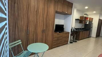 Departamento básico, balcón | Wifi gratis