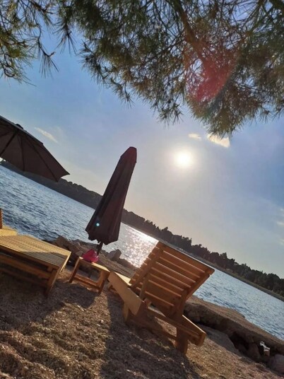 Holiday home with pol Pula center near the beach