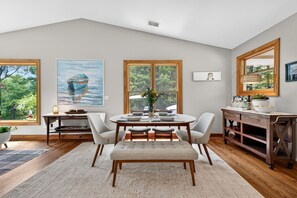 Dining - The Water and Woods House at Lake Lure (Lake Lure)