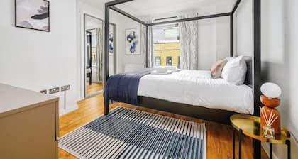 Modern 1-bedroom apartment in Romford Town with WiFi, Balcony & More