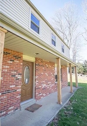 Exterior detail - Serene Retreat (Mars)