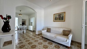 2 bedrooms - Villetta Marilena Sleeps 7 Torre Suda (Racale)
