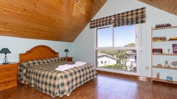 4 habitaciones, tabla de planchar con plancha y wifi gratis