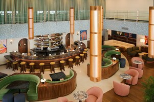 3 bars/lounges, rooftop bar, cocktail bar