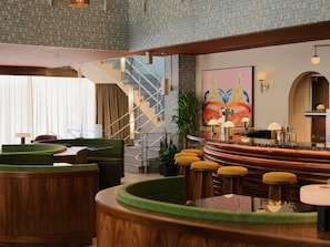 3 bars, bar sur le toit, bar à cocktails
