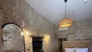 スタンダード ダブルルーム | 防音設備、WiFi (無料)