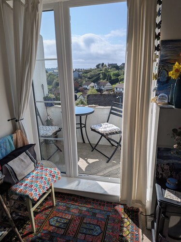 Cosy ,quirky 2-bedroom cottage in a quaint village near Newton Abbot