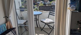 Cosy ,quirky 2-bedroom cottage in a quaint village near Newton Abbot