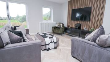 Cottage | Living area