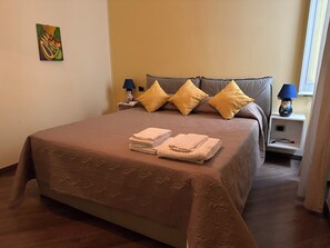 1 Schlafzimmer, Bügeleisen/Bügelbrett, Reisekinderbett, WLAN