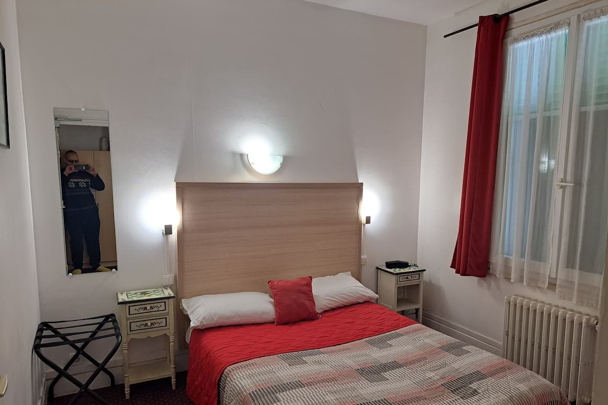 Double Room, Garden View | Wi-fi percuma