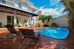 Villa | Terrace/patio - Elegante Casa com Piscina - João Paulo (Florianopolis)