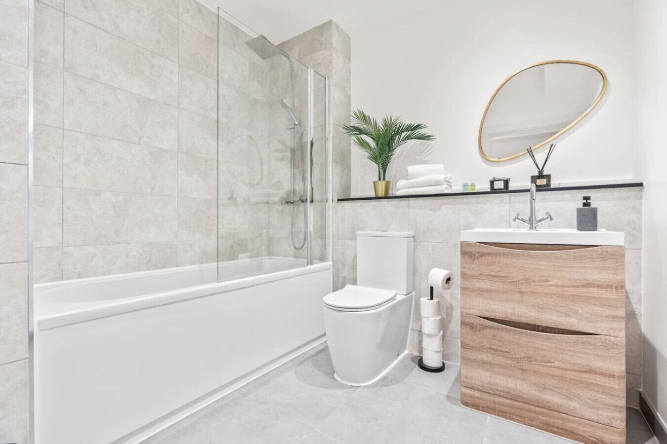 Towels, toilet paper