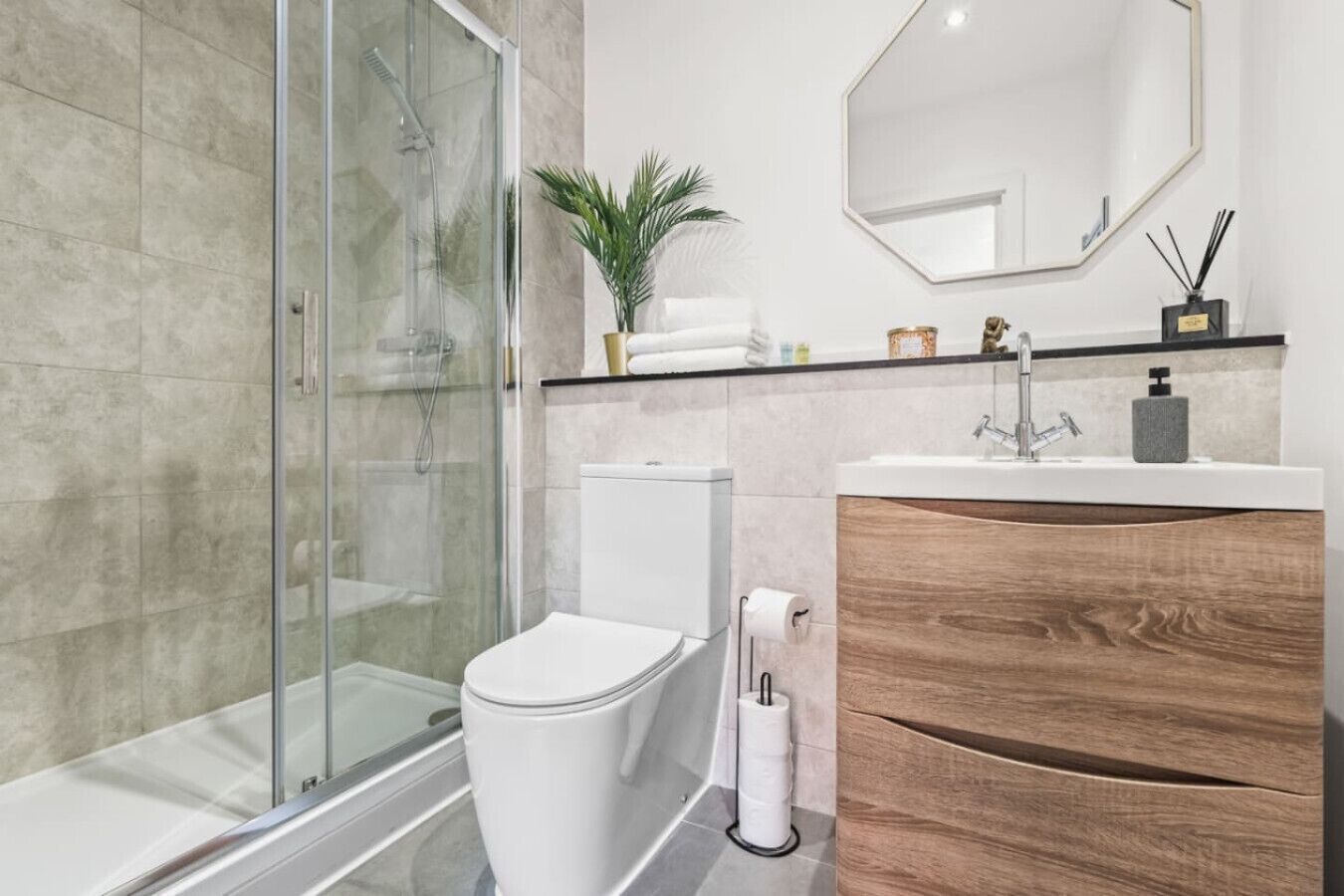 Handtücher, Toilettenpapier