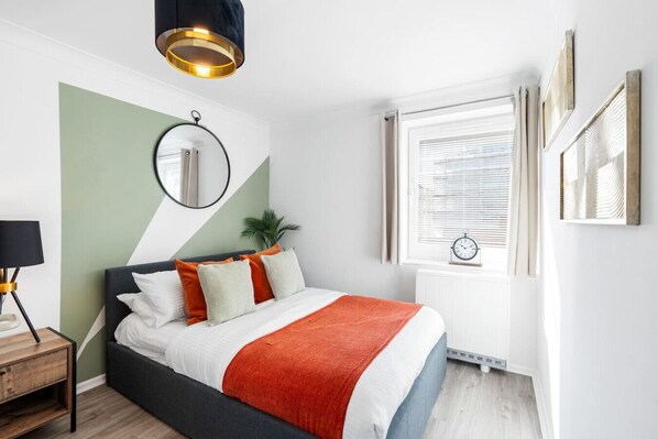 1 bedroom, desk, iron/ironing board, free WiFi