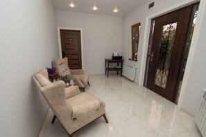 Reception - Hillside Guest House (Yerevan)