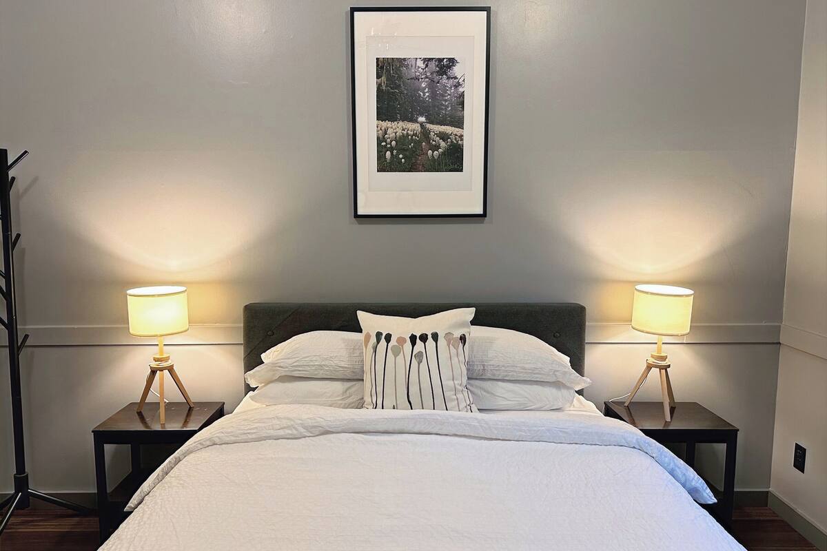 Double Room, Mountain View | Iron/ironing board (on request), free WiFi
