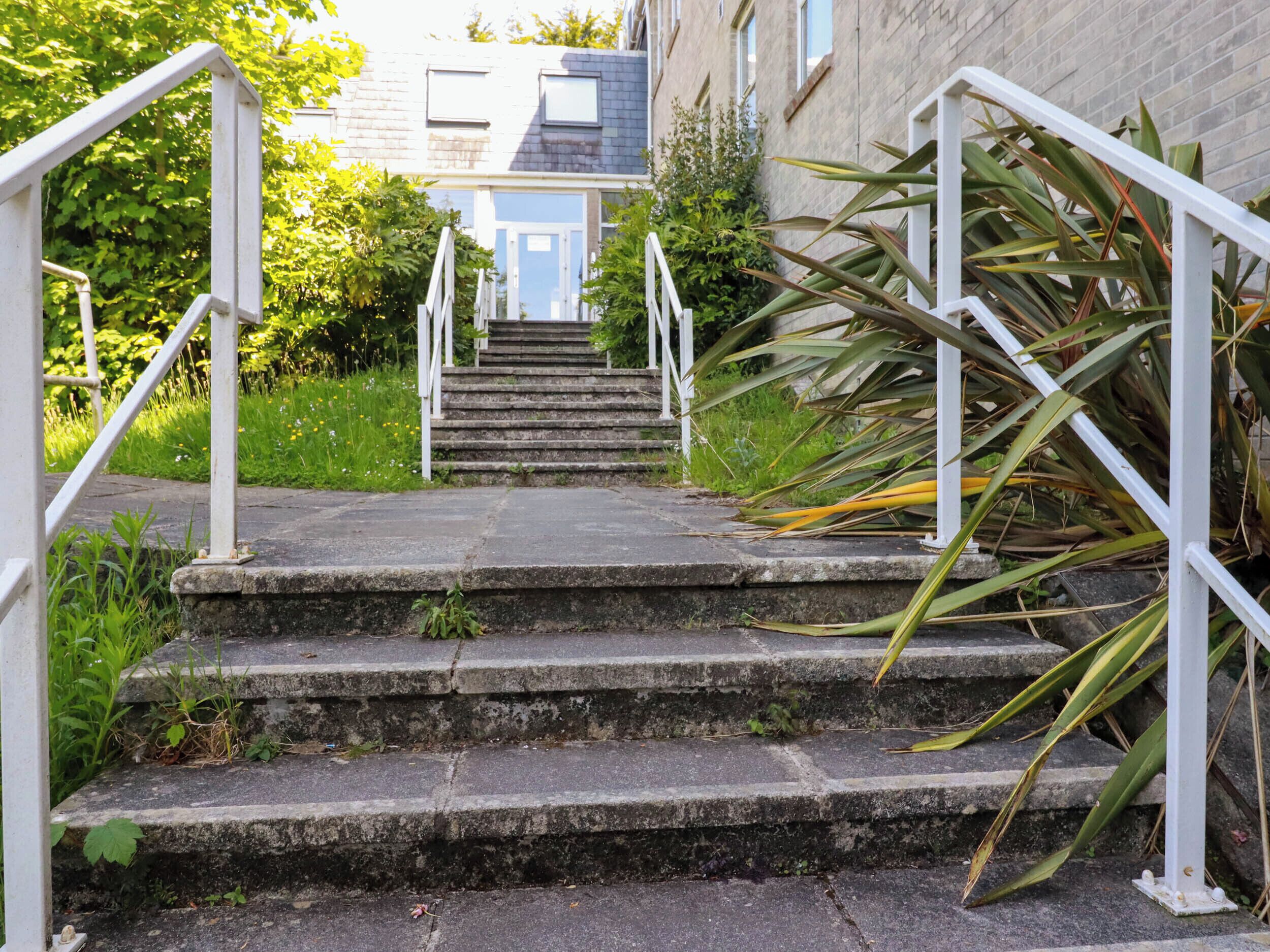 Cottage | Property grounds