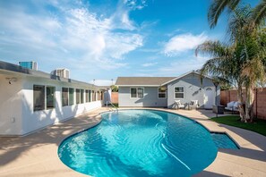 House | 5 bedrooms - Desert Oasis Retreat Pool Spa Casita (Scottsdale)
