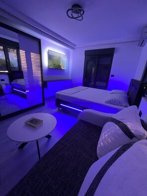 1 camera, Wi-Fi, lenzuola