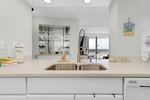 Interior - Beach Front 3BR Condo | Gorgeous Views | Whaler 2D (Gulf Shores)