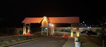 BlackMoon Luxury Cabin 5 minutes from downtown Mazamitla!