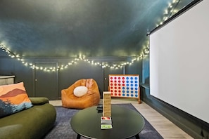 TV connectée, cheminée