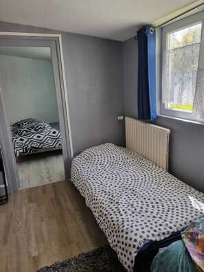 2 habitaciones, wifi y ropa de cama