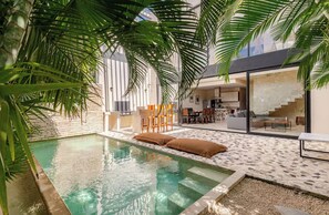Comfort House, Garden View | Terrace/patio