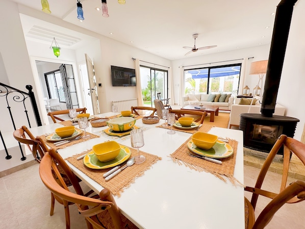 3 bedrooms - Villa Poseidon Piscine et Bord de mer Hammamet (Hammamet)