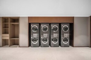Laundry room - Lavande Hotel (Wuhan High-speed Railway Station) (Wuhan)