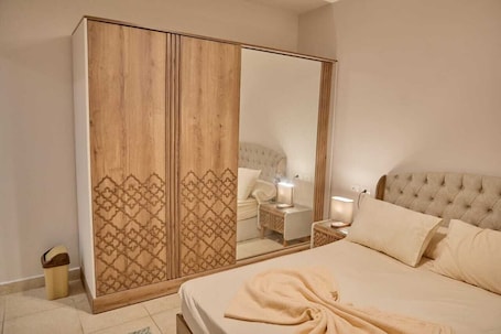 Chalet, Balcony, Sea View | 3 bedrooms, iron/ironing board
