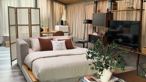 1 quarto, escrivaninha, Wi-Fi de cortesia, roupa de cama
