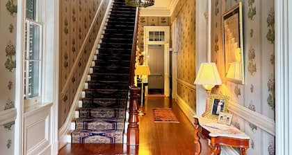 French Quarter Lanaux Mansion B & B