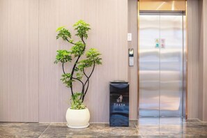 星評価なしの画像、5 / 12、ボタン