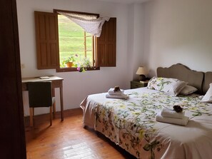 4 chambres, Wi-Fi, draps fournis
