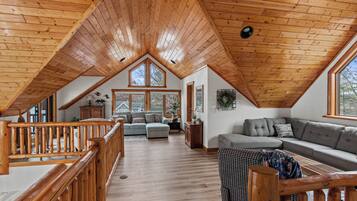 TV connectée, cheminée