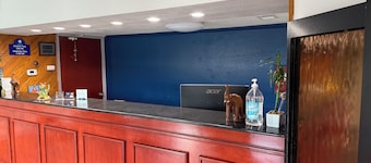 Galaxy Inn & Suites