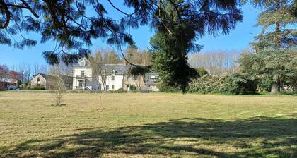 La Bonnerie-Le Pensionnat XXL- 11 rooms-27 pers