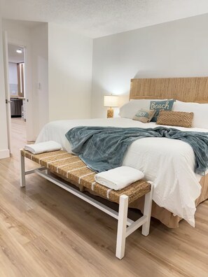 2 dormitorios, tabla de planchar con plancha, cuna de viaje y wifi