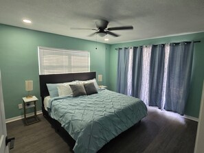 4 soverom, strykejern/-brett, wi-fi og sengetøy