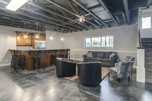 Interior - Balcony & Patio: Spacious Home in Bel Aire! (Bel Aire)