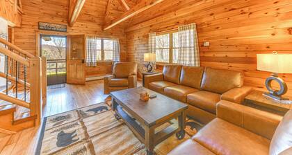 Modern Comforts Classic Cabin- Family/Fish Escape!