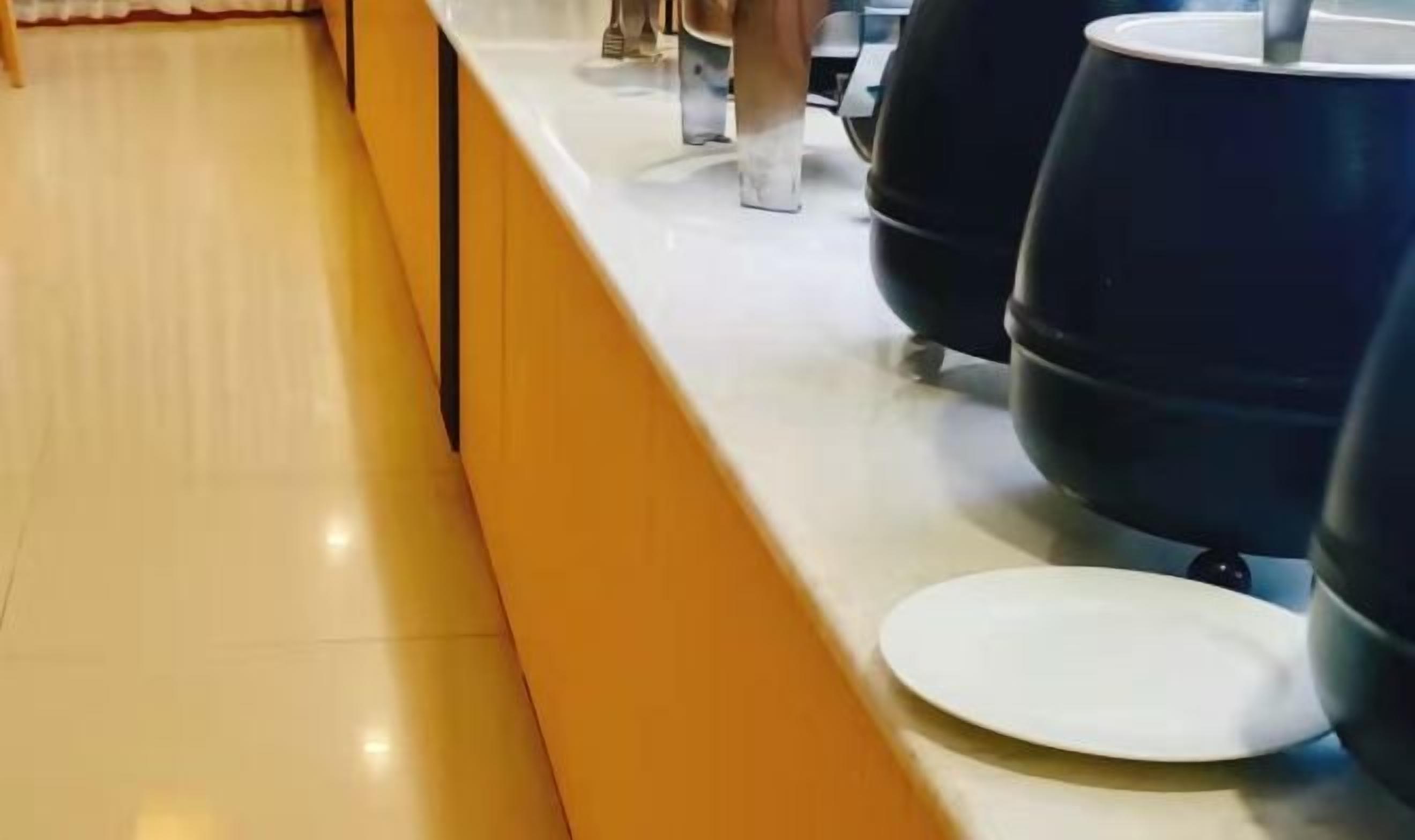 تناول الطعام
